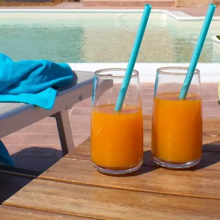Con Piscina Casale Di Gio Nel Golfo Di Castellammare