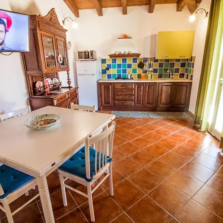 Villa Con Piscina Casale Di Gio Nel Golfo Di Castellammare Partinico