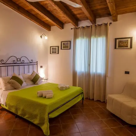 Con Piscina Casale Di Gio Nel Golfo Di Castellammare Villa Partinico